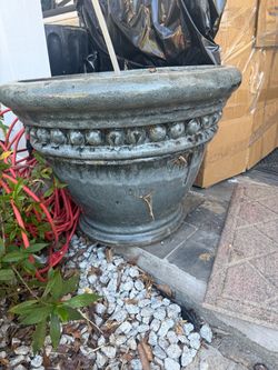 Marble outdoor  urns