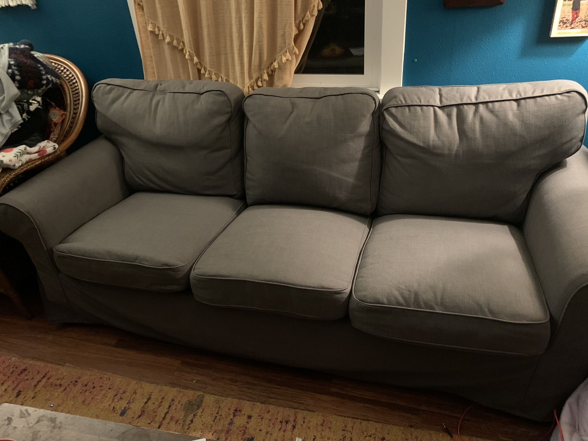 Sofa 🛋 Good Condition 