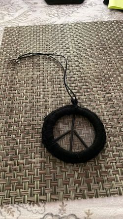 Peace sign pendant Necklace
