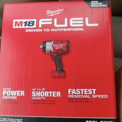 Milwaukee Fuel 1/2" High Torque Impact Wrench 