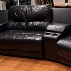 U-shaped Sectional Couch with 2 Recliners and storage