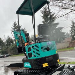 New 2025 Mini Excavator Gas Powered. 