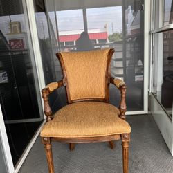 Antique-Style Fabric Armchair – Vintage European Design