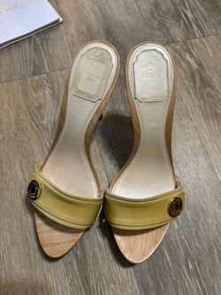 Shoes heels