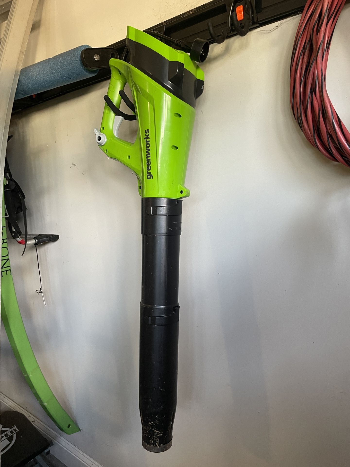 Greenwork corded leafblower