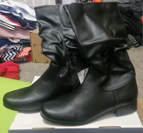 St. John's Bay Jarrett Black Synthetic Slouchy Boots