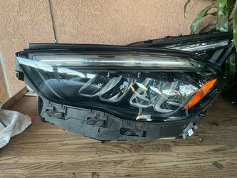 2024-2026 Mercedes-Benz GLA 250 Left Side Driver Headlight LED Non-AFS OEM Mint!