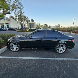 2011 Mercedez Benz C300