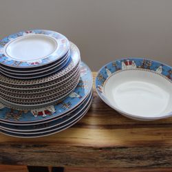 1998 Sakura Debbie Mumm 16pc Winter Dinner Set