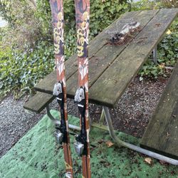 Skis