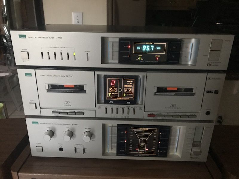 Vintage Sansui Audio System