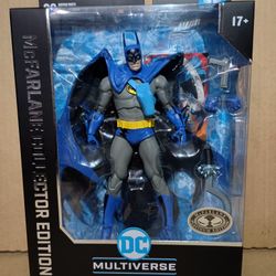 PLATINUM EDITION CHASE YEAR TWO BATMAN DC MULTIVERSE 