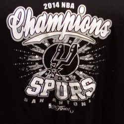 The Great San Antonio Spurs T Shirts Ex Lrg 
