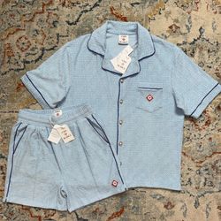 Casablanca size large
