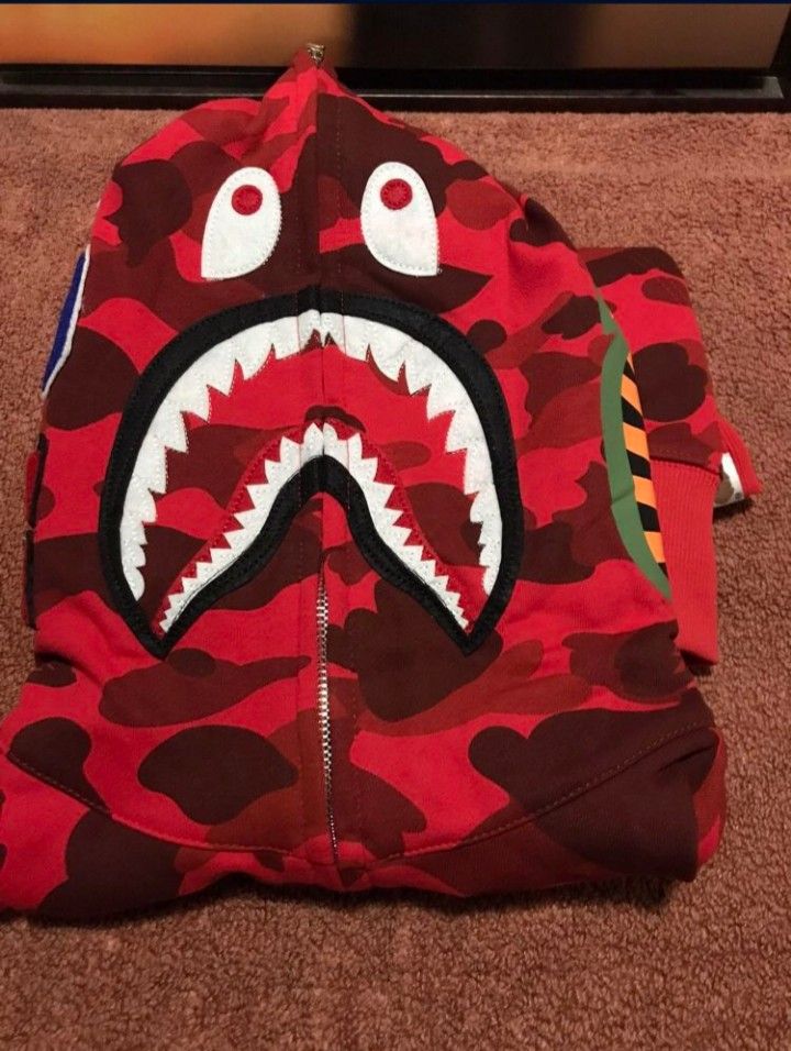 BAPE BATHING APE CAMO SHARK HOODIE 