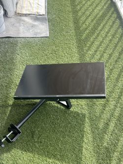 165hz 27 inch LG moniter with 1ms response time (extra 60$ arm stand included)