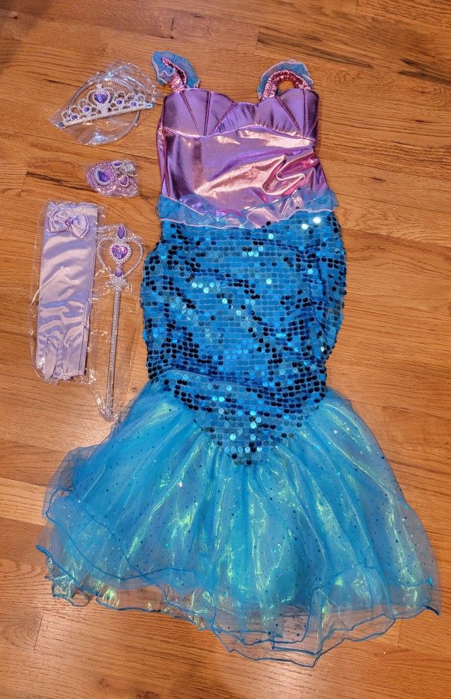 Mermaid Princess Dress up/Halloween Costume With Accessories 