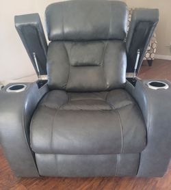 Gray Oversized Electric Recliner