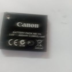 Canon  Battery With Memory Card And Charger