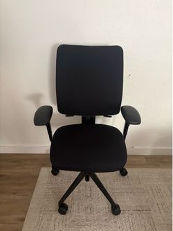 Steelcase Turnstone Crew Ergonomic Office Chair – Great Condition