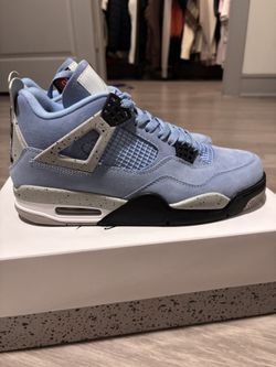 Jordan 4 University Blues