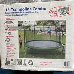 Trampolín de 15 Ft $200