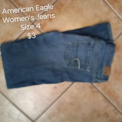 Women's Jeans And T-shirts