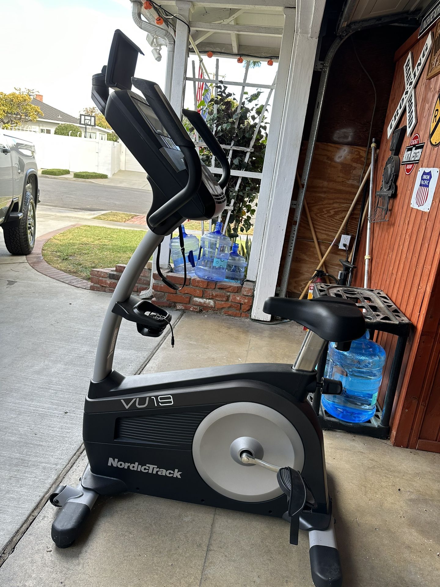 Exercise Bike Nordic Track Commercial VU 19