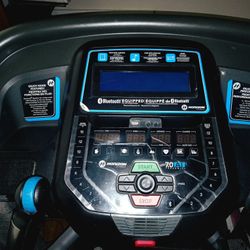 Treadmill With Bluetooth