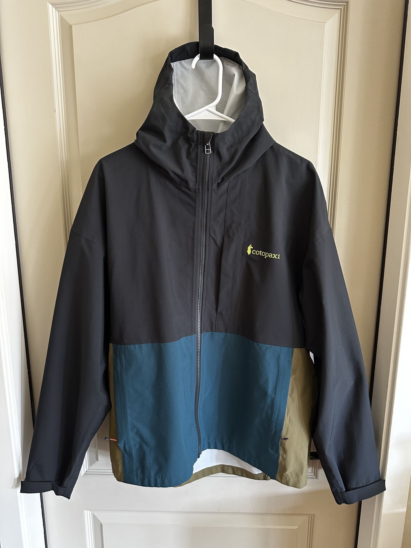 Cotopaxi Cielo Men’s Rain Jacket Med Like New!