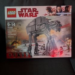 LEGO Star Wars First Order Heavy Assault Walker