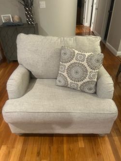 Oversized Light Upholstered Accent Chair