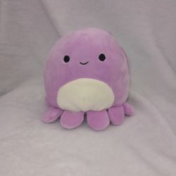 Violet The Octopus Squishmallow 
