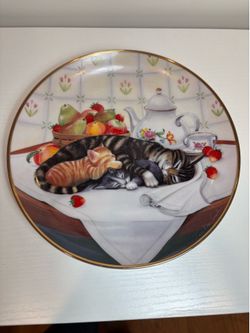 Vintage 1991 Franklin Mint "Cat Nap" Collector Plate by Turi MacCombie - Limited Edition Gold Trim 8"