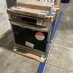 Frigidaire Range Available! First Come First Served 