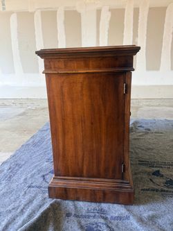 Vintage Oak Buffet / Sideboard