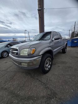 2000 Toyota Tundra