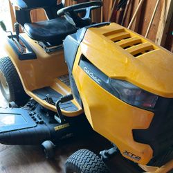 Cub Cadet EFI Tractor 42” Cut