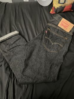 Levi charcoal black 501’s