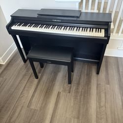 Yamaha Piano 