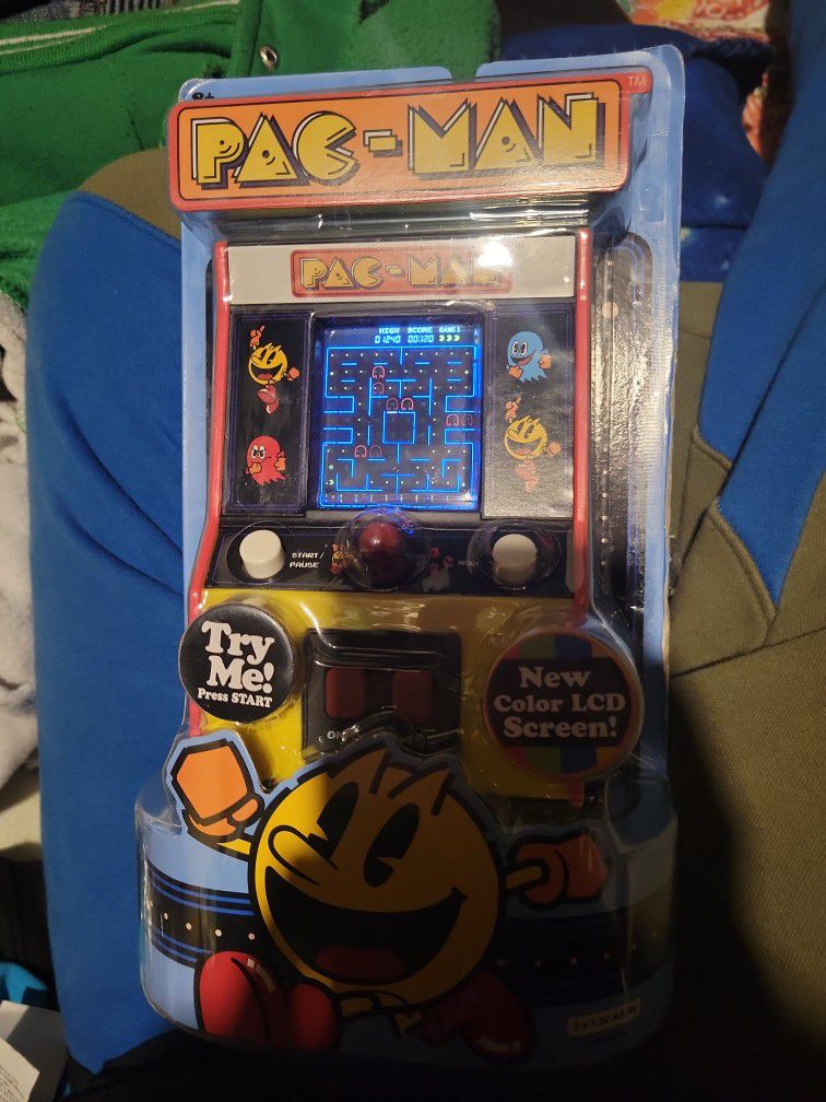 Paxman Handheld Arcade Game