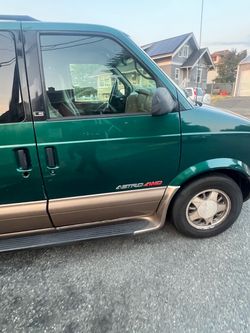 2001 Chevrolet Astro