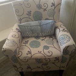 Accent Chair.  & Office Swivel  Chair 