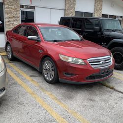 2011 Ford Taurus