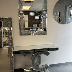 New CC Console Crushed Diamond With Matching Mirror