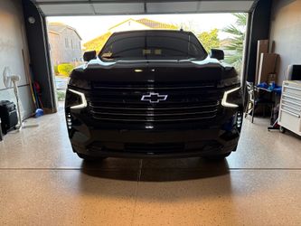2023 suburban one owner.