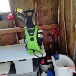 Pressure Washer