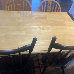 table with chairs