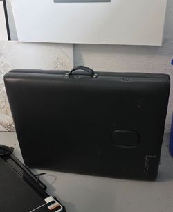 Free portable massage table
