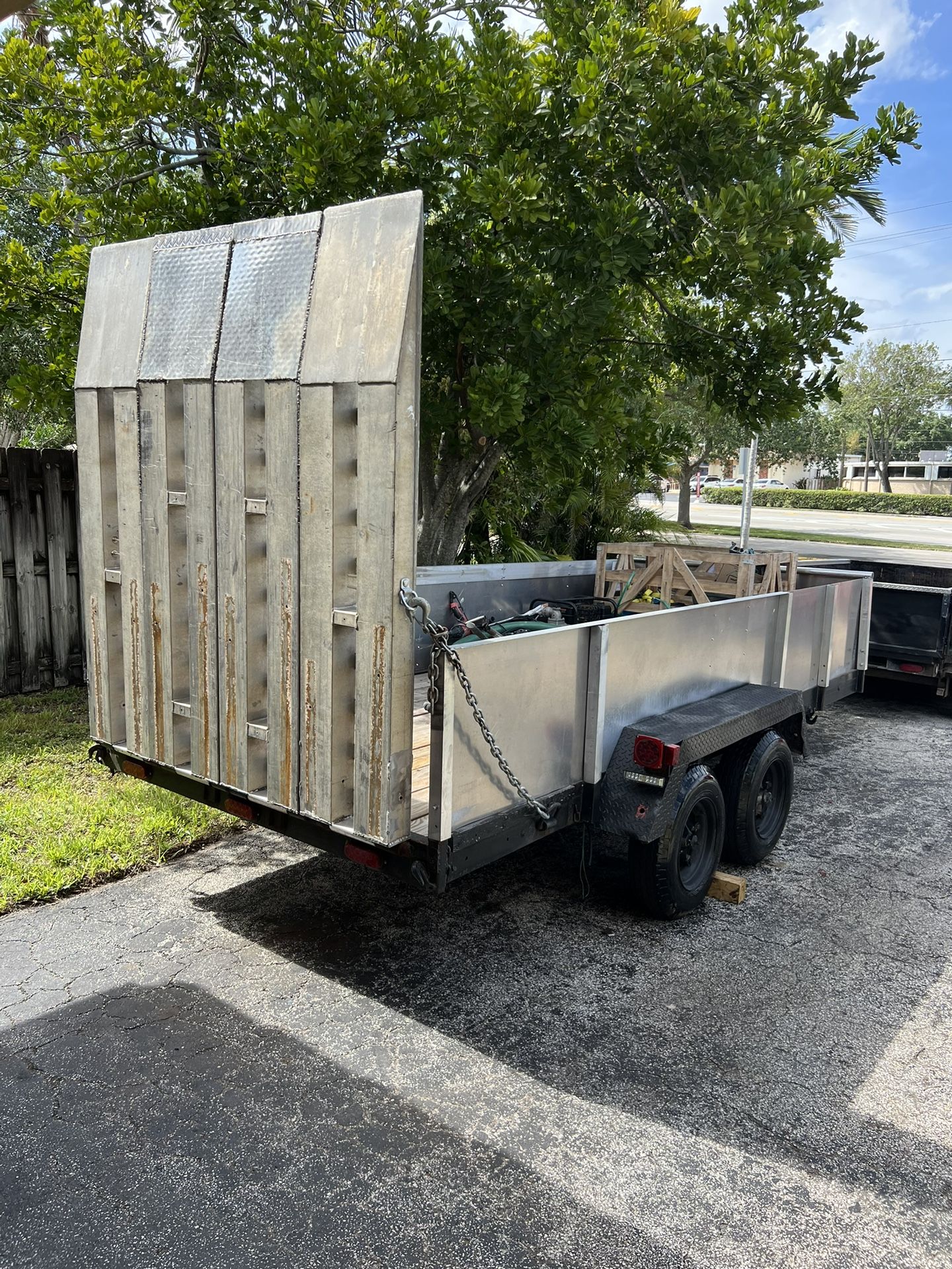 Trailer Dove Tail 6x14 No Title
